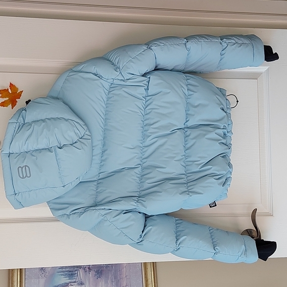 “Hi Vis” Superpuff- Dust Blue- Size Small. - Picture 9 of 11